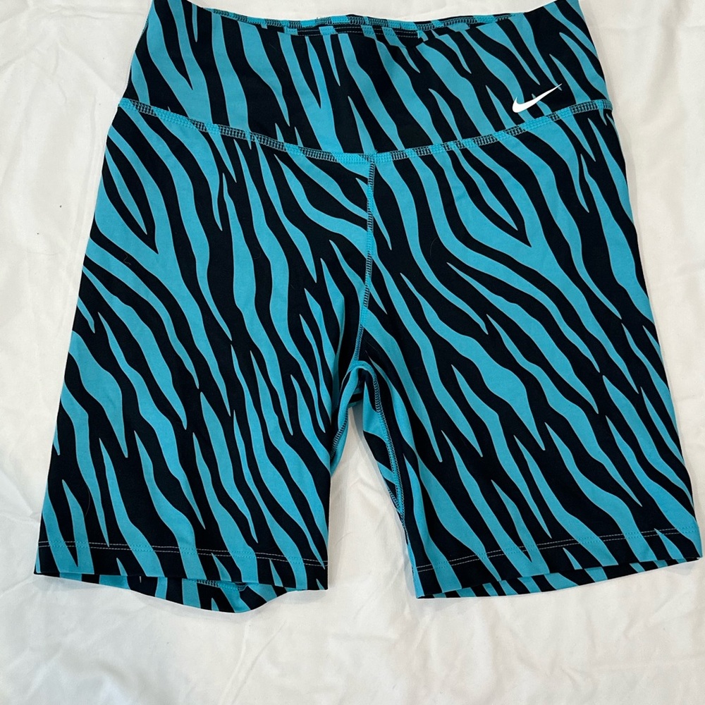 Nike spandex